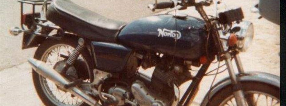 Mo's Norton Commando 78.JPG