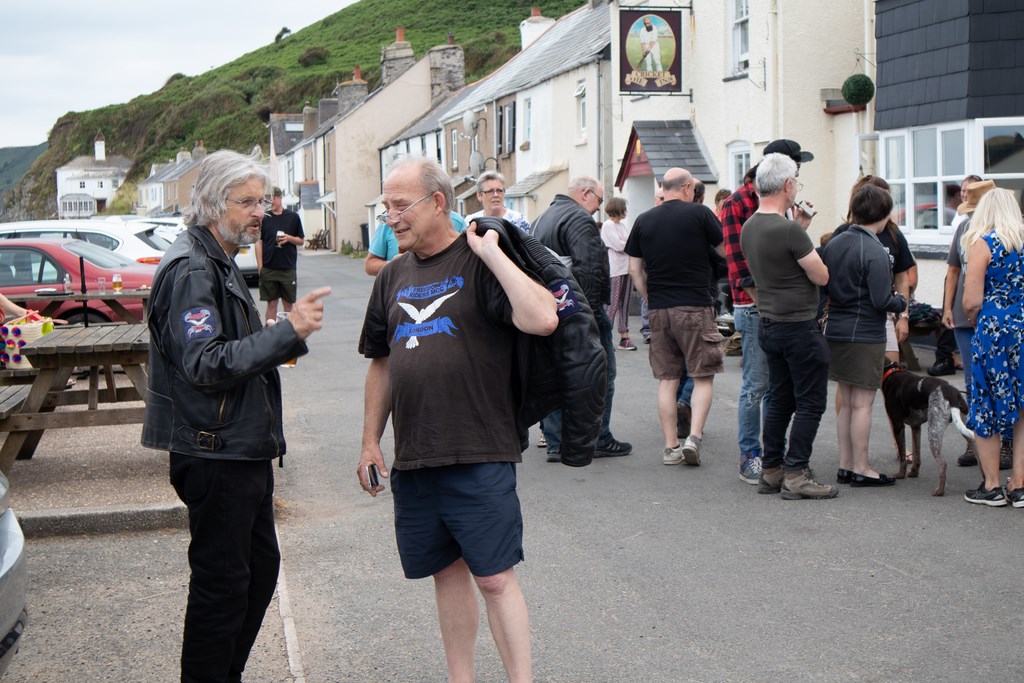 Spreading Steve Morgan's Ashes At Beesands July 2019