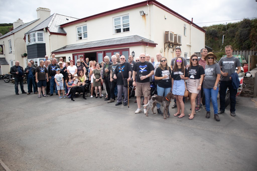 Spreading Steve Morgan's Ashes At Beesands July 2019