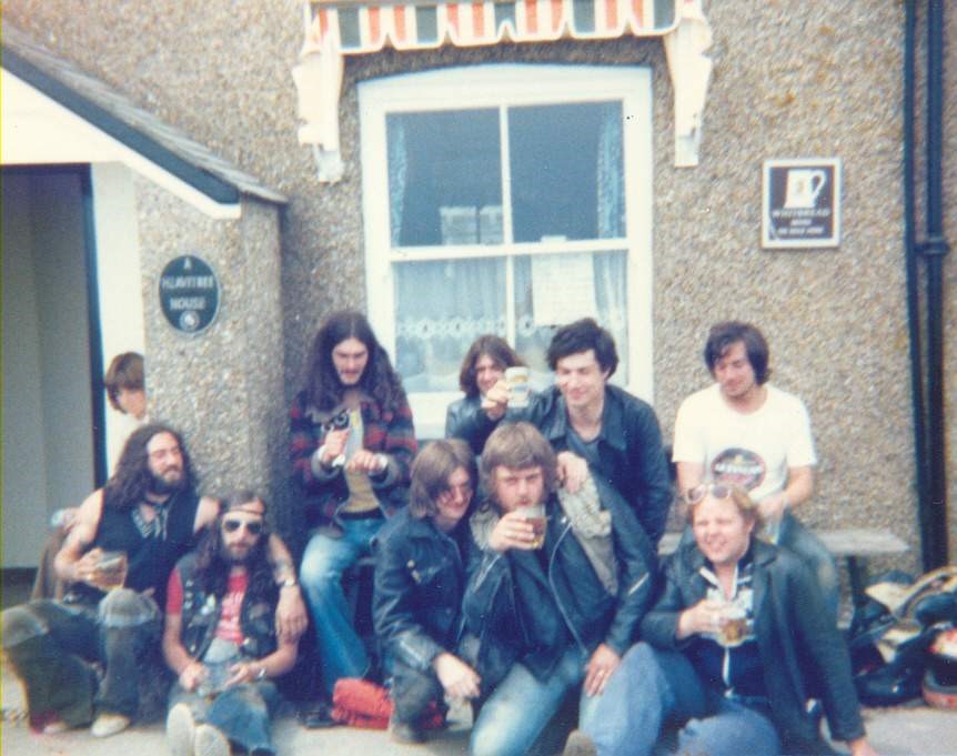 Aussie, Mo, Dermot (Wales), Burky, Jan, Simon, Mike, Phil (Wales), Keith Jones