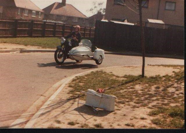 Mick lifting chair Summer 76
